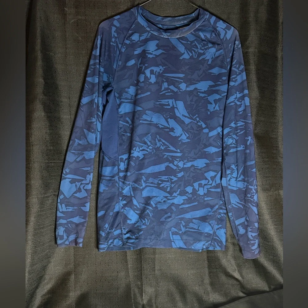Russell long-sleeve performance shirt